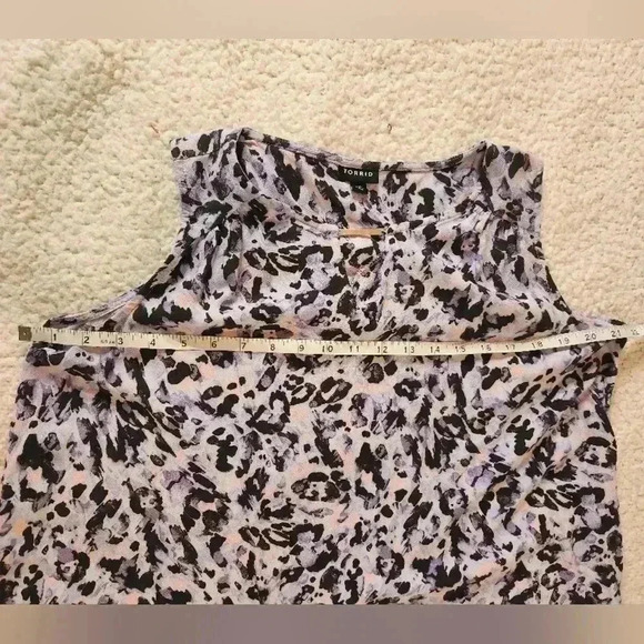 Torrid Purple Sleeveless Top, 00x - Picture 10 of 10